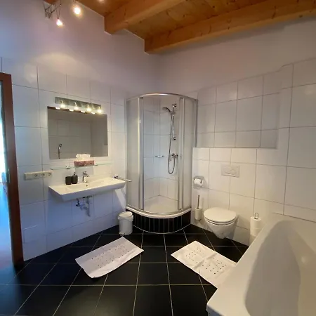 Elisabeth Domek alpejski Flachau