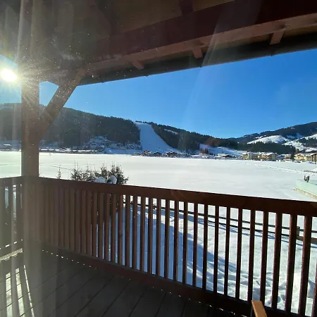 Elisabeth Domek alpejski Flachau